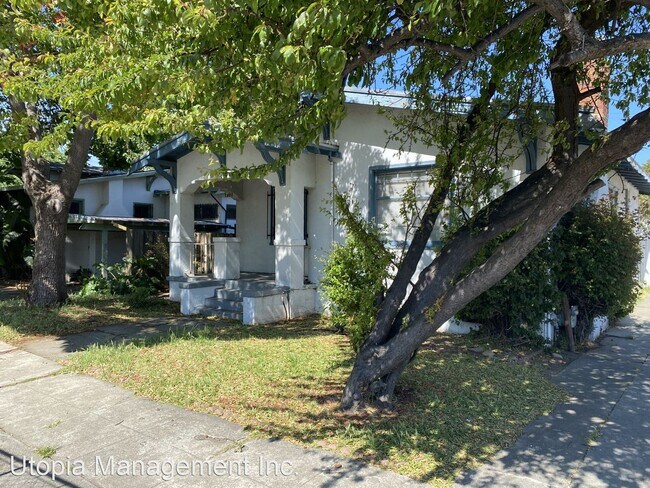 1732 Napa St Vallejo, CA 94590 photo 2