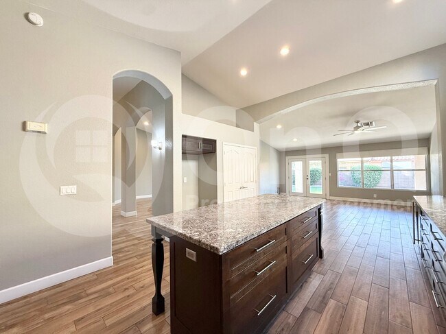 444 E Baylor Ln Gilbert, AZ 85296 photo 4