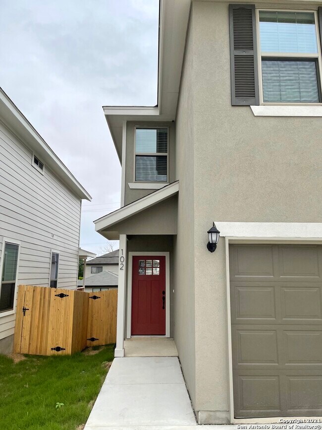 2222 Sandlewood Cv San Antonio, TX 78245 photo 3