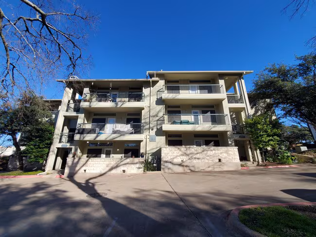 2209 Hancock Drive, Austin, TX 78756 photo 2