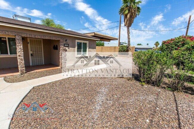 2204 West Campbell Ave Phoenix, AZ 85015 photo 2
