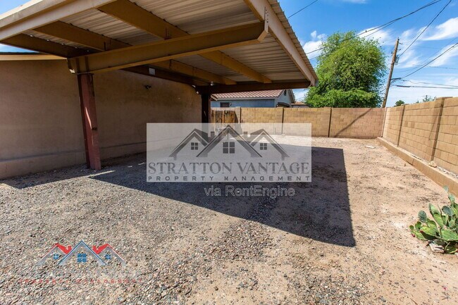 2204 West Campbell Ave Phoenix, AZ 85015 photo 4