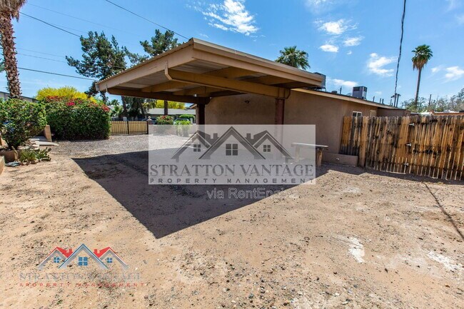 2204 West Campbell Ave Phoenix, AZ 85015 photo 5