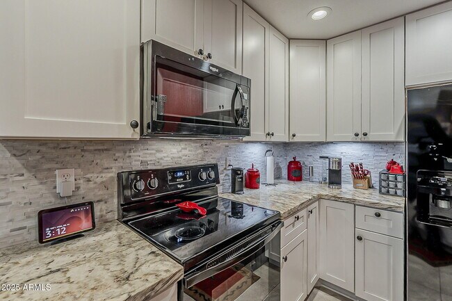 15205 North Ivory Drive, Fountain Hills, AZ 85268 photo 2