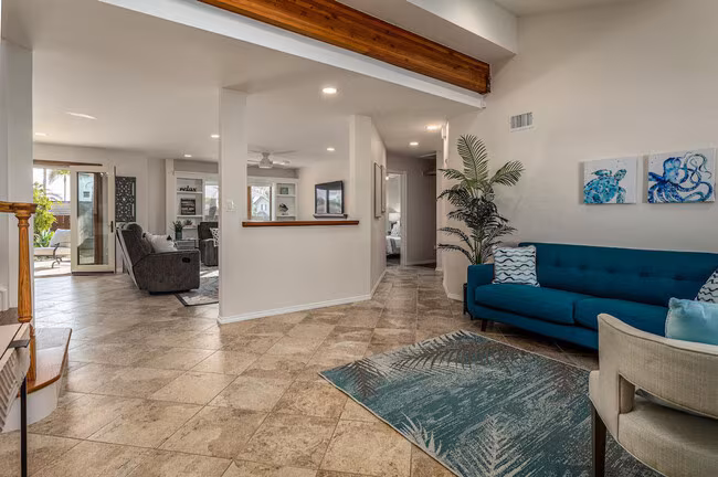 3831 Margaret Way Carlsbad, CA 92008 photo 4
