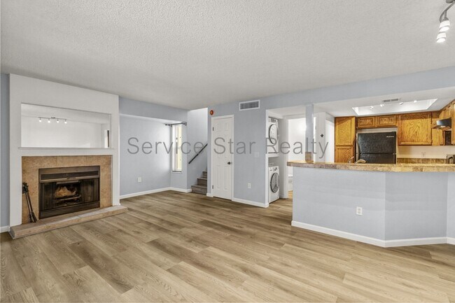 1645 W Baseline Rd Mesa, AZ 85202 photo 2