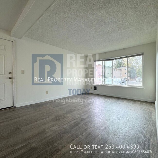 14440 34th Ave S Tukwila, WA 98168 photo 4