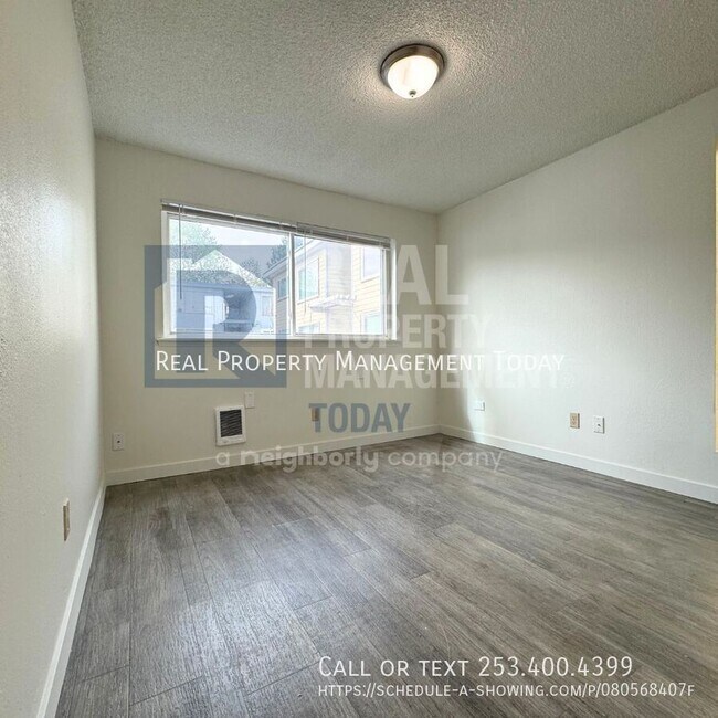 14440 34th Ave S Tukwila, WA 98168 photo 3