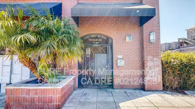 110 5th St Santa Rosa, CA 95401 photo 4
