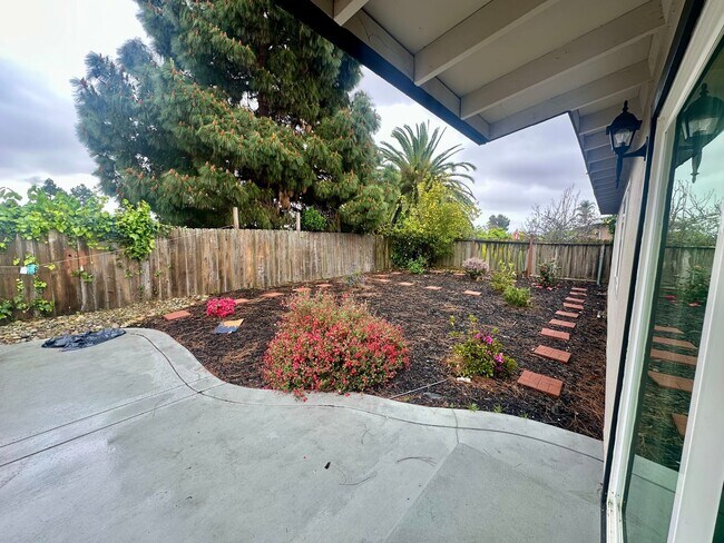 5486 Jonathan Drive, Newark, CA 94560 photo 4