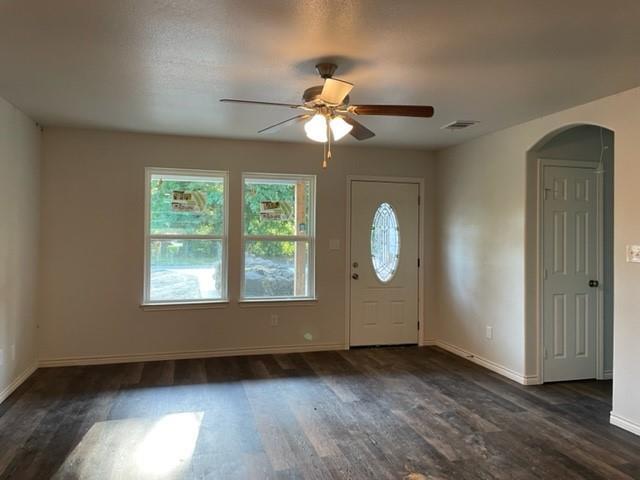 820 Cove Drive, West Tawakoni, TX 75474 photo 3