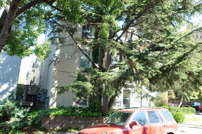 1835 Delaware Street, Berkeley, CA 94703 photo 2