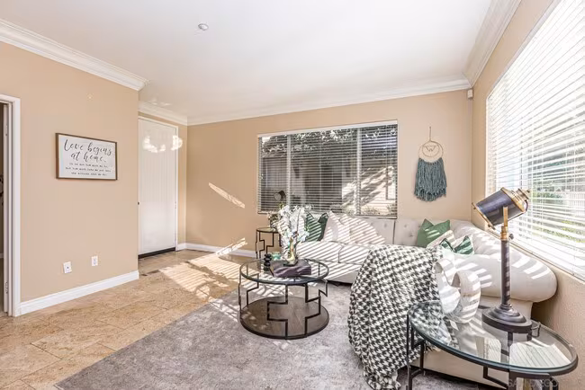 3267 Dehesa Rd El Cajon, CA 92019 photo 3
