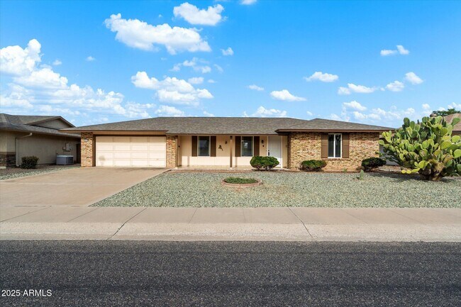 10528 W Tumblewood Dr Sun City, AZ 85351 photo 2