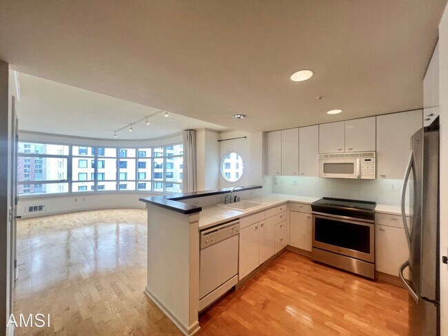 403 Main St San Francisco, CA 94105 photo 4