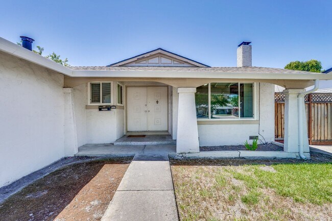 6063 Pineland Ave San Jose, CA 95123 photo 4