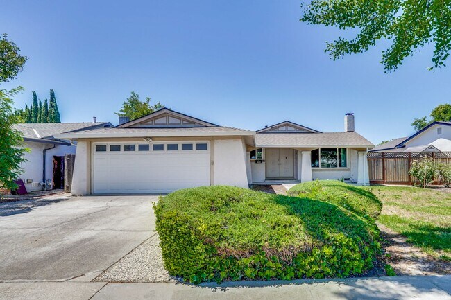 6063 Pineland Ave San Jose, CA 95123 photo 2