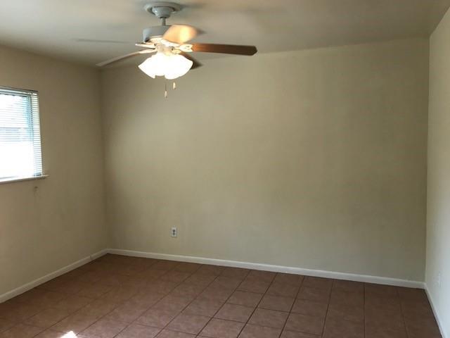 5213 Joe Sayers Ave Austin, TX 78756 photo 4