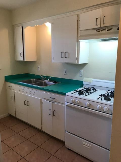 5213 Joe Sayers Ave Austin, TX 78756 photo 5