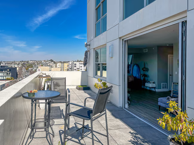 Vici Luxury Rentals - Little Italy photo 5