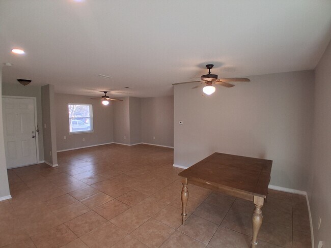 3611 Palm Dr Mesquite, TX 75150 photo 3