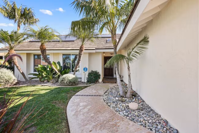 7912 El Astillero Pl Carlsbad, CA 92009 photo 5