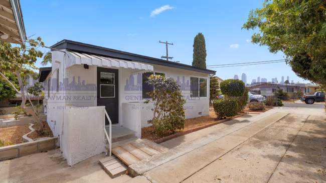 2249-51 W Dunlop St San Diego, CA 92111 photo 3