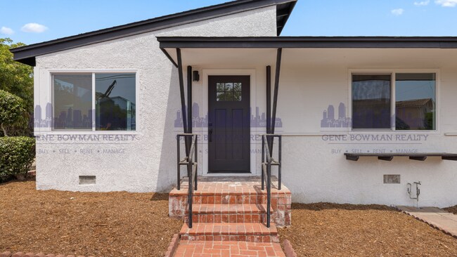 2249-51 W Dunlop St San Diego, CA 92111 photo 2