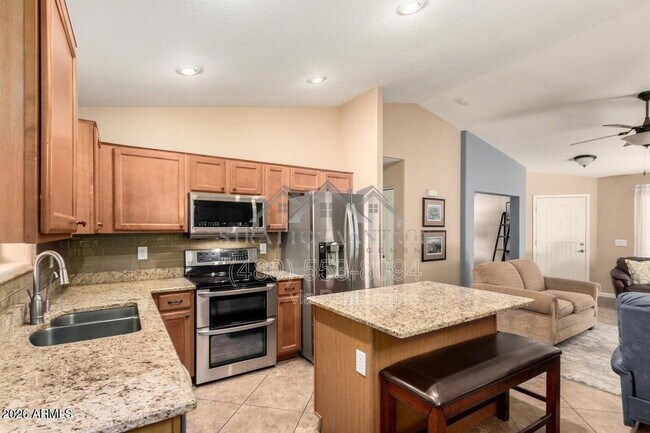 41793 W Sunland Dr Maricopa, AZ 85138 photo 4