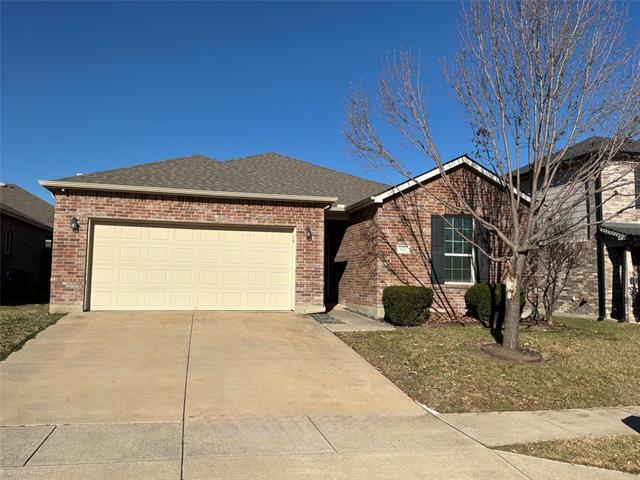 412 Magma Dr Fort Worth, TX 76131 photo 4