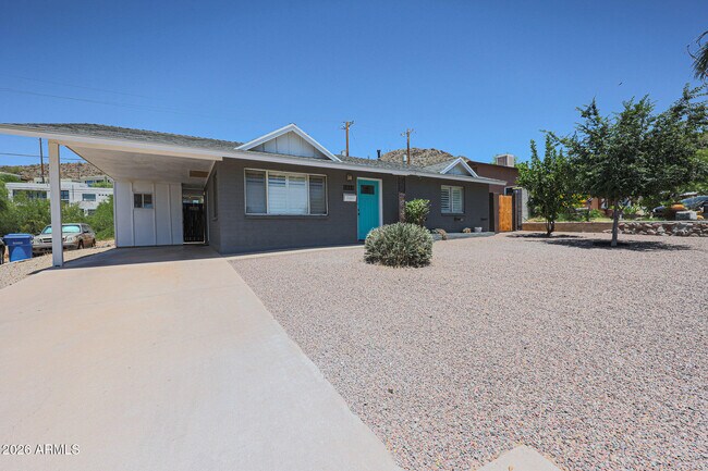 9854 N 1st St Phoenix, AZ 85020 photo 3