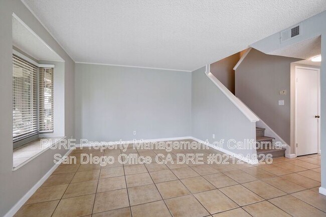 7483 Tooma St San Diego, CA 92139 photo 3