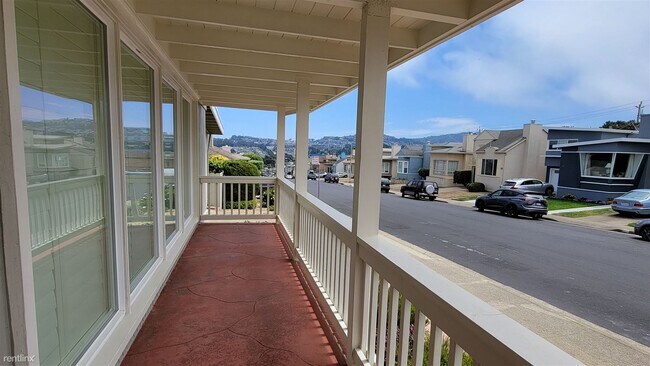 198 Glenwood Avenue, Daly City, CA 94015 photo 3