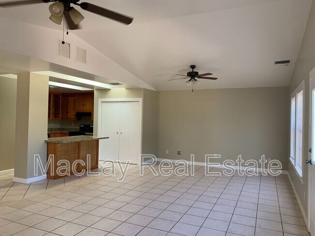 5348 W. Banff Lane photo 3