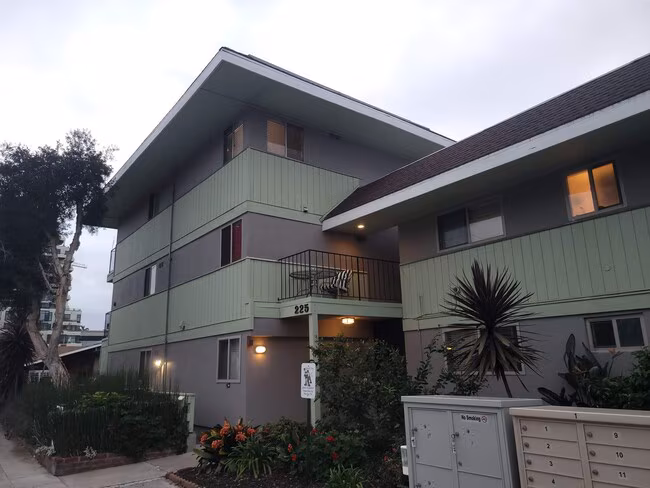 Redwood Terrace photo 2