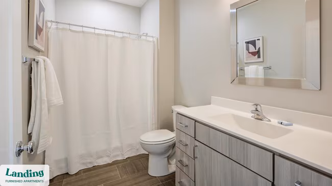 101 S Center St Arlington, TX 76010 photo 5