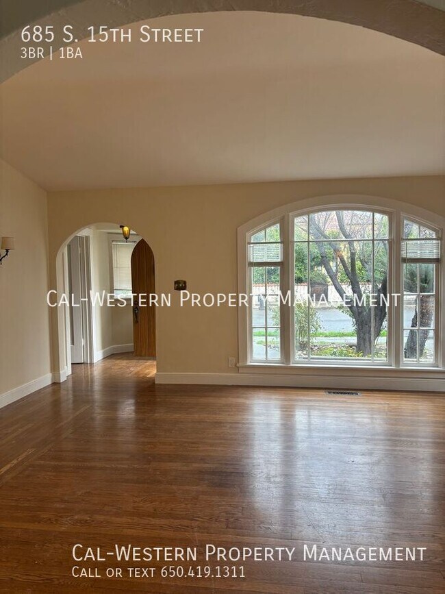 ~PET FREINDLY~ 3 Bed/1 Bath Naglee Park Home photo 4