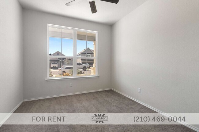 4015 Wild Bloom Rd Seguin, TX 78155 photo 5