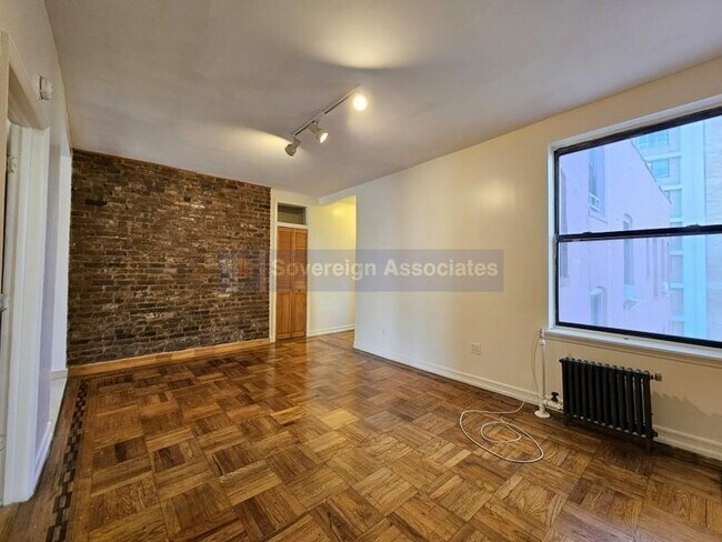 86 Haven Ave New York, NY 10032 photo 2