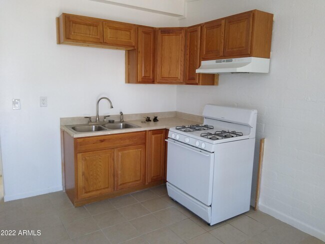 1627 East Pinchot Avenue, Phoenix, AZ 85016 photo 5