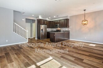 1520 Santa Carolina Rd Chula Vista, CA 91913 photo 4