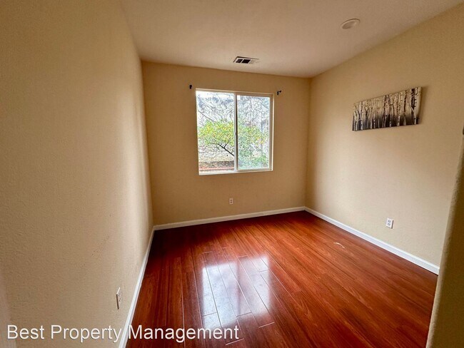 34529 Windflower Lane, Union City, CA 94587 photo 4