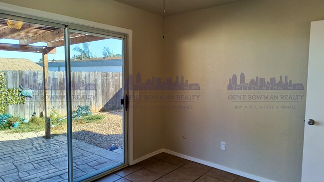 777 Cypress Ave Imperial Beach, CA 91932 photo 4