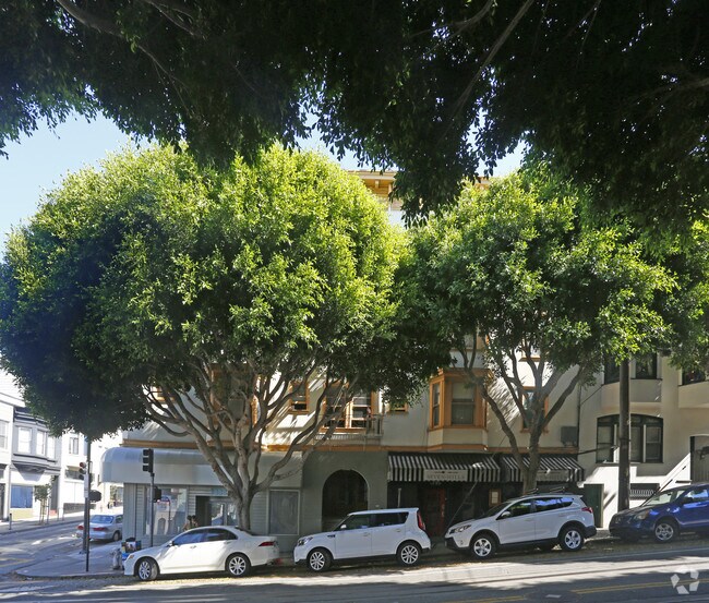 1385 Pacific Ave photo 3