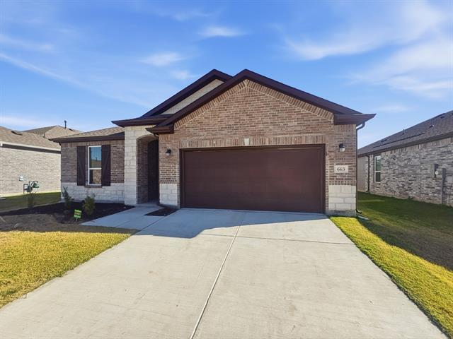 663 Saxony Dr Princeton, TX 75407 photo 2