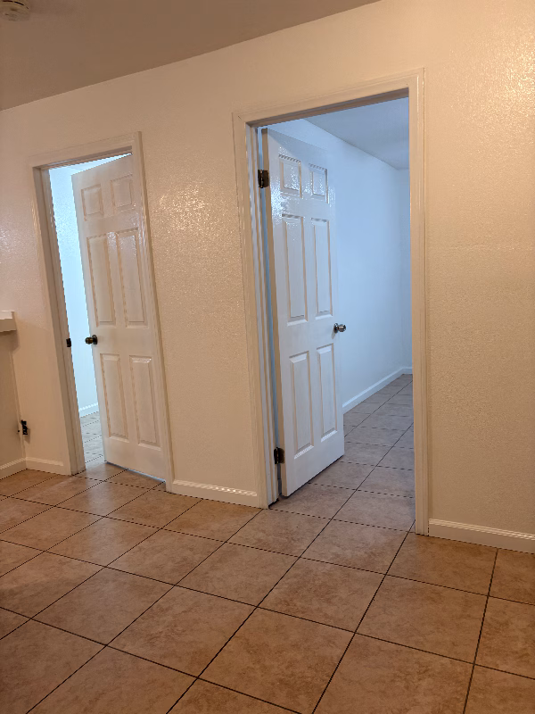 4972 Baltimore Dr La Mesa, CA 91942 photo 2