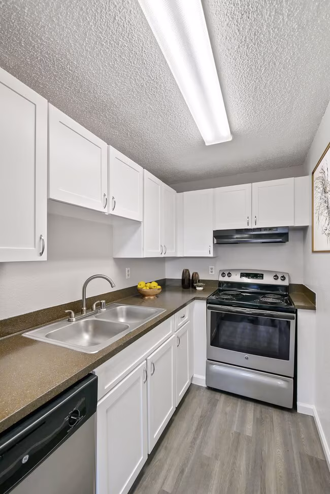Madrona Estates photo 2