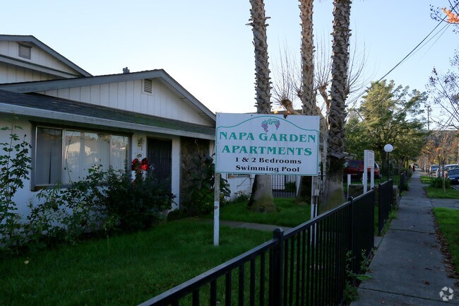 Napa Gardens Apartments photo 2