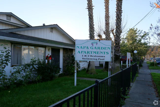 Napa Gardens Apartments photo 2