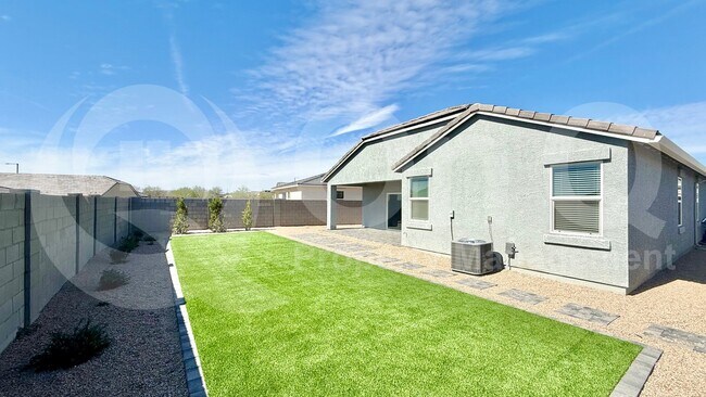 23963 W Verlea Dr Buckeye, AZ 85326 photo 3